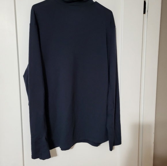 Reebok Men Sweatshirt Size XL - Picture 2 of 4